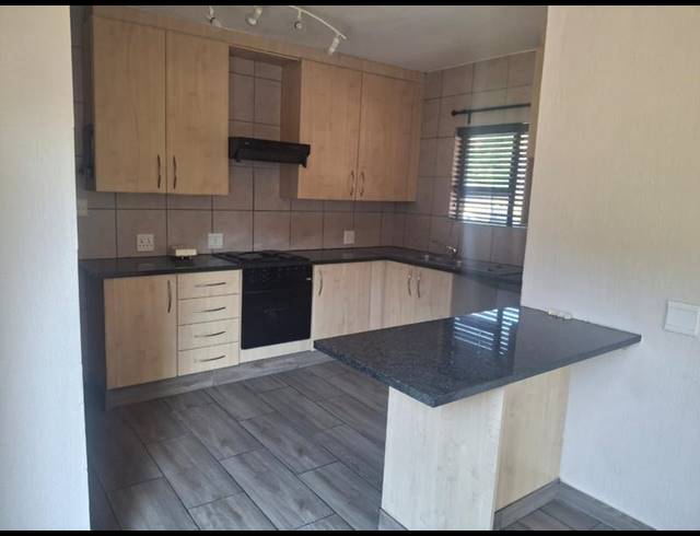 3 BEDROOM PROPERTY TO RENT IN MANTEVREDE